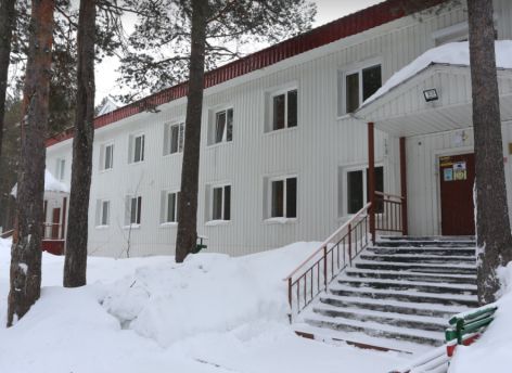 Югра приняла самолет с эвакуированными из Донбасса детьми и взрослыми