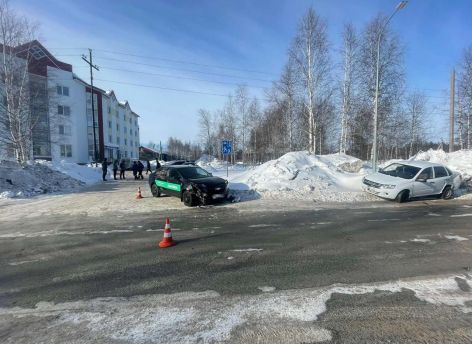 В ДТП в Лянторе пострадал пожилой мужчина