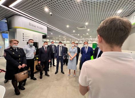 Сбербанк и руководство УМВД России по г.Сургуту обсудили вопросы сотрудничества