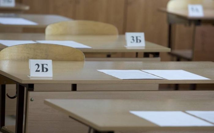 Одиннадцатиклассники Сургута приступили к сдаче ЕГЭ