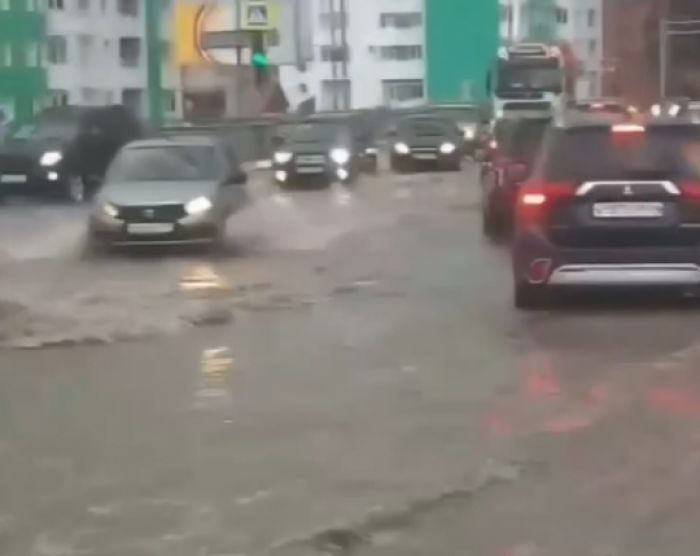 Ханты-Мансийск поплыл после дождя