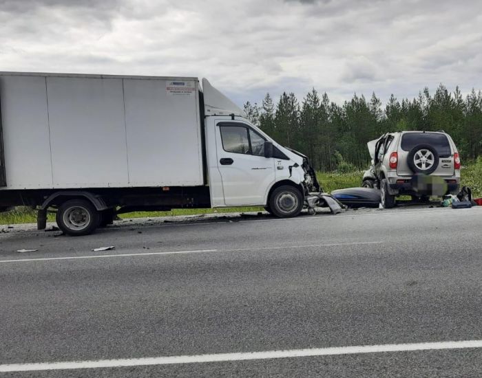 Велосипедист и водитель легковушки погибли в ДТП в Югре