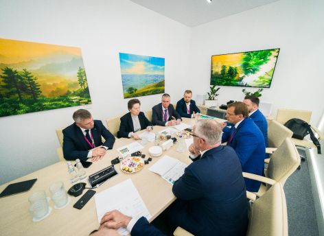 ​Наталья Комарова позвала Сбер помочь со строительством НТЦ в Сургуте и стать его резидентом
