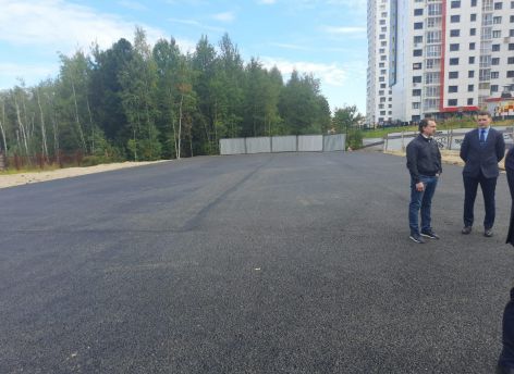 В 20А микрорайоне Сургута прошла общественная приемка первого этапа благоустройства парка