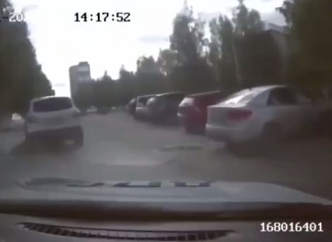 В Югре задержали пьяную автоледи, которая пыталась скрыться от полиции