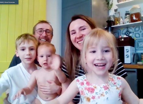 ​За десять лет количество многодетных семей в Югре выросло в 3,5 раза