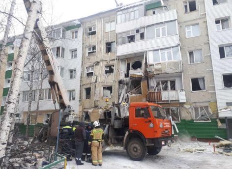 В доме Нижневартовска отметили угрозу новых обрушений