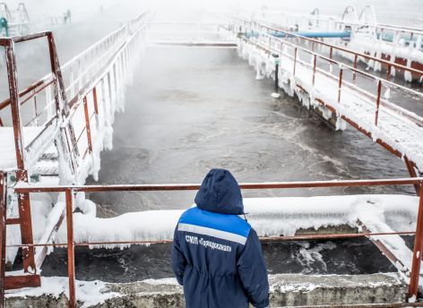В Югре идет несколько строек, благодаря которым вода в кранах жителей станет чище