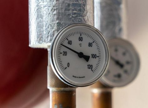 В югорском поселке обнаружили изношенные на 100% сети теплоснабжения