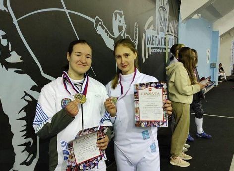 Сургутянка победила на первенстве УрФО по фехтованию
