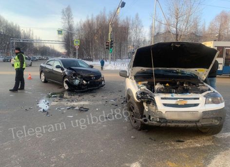 В Нижневартовске в ДТП пострадала трехлетняя девочка