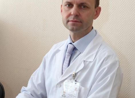 Руководитель окружного онкологического центра СОКБ стал доктором медицинских наук