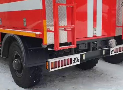 ​Арсенал Тюменской авиабазы пополнился новой пожарной техникой