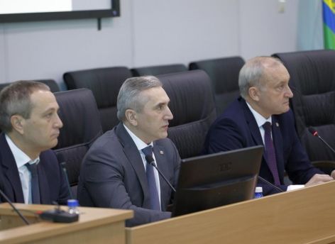 ​Александр Моор назвал взаимодействие судов и властей Тюменской области конструктивным