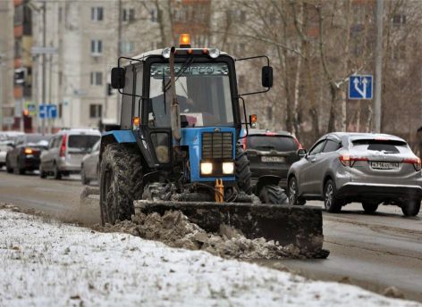 Главная очистка улиц Сургута от снега и льда продлится до 15 апреля