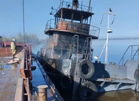 В ХМАО раскрыли причину возгорания на теплоходе