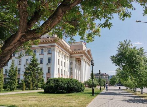 ​114 проектов СОНКО получат гранты губернатора Тюменской области