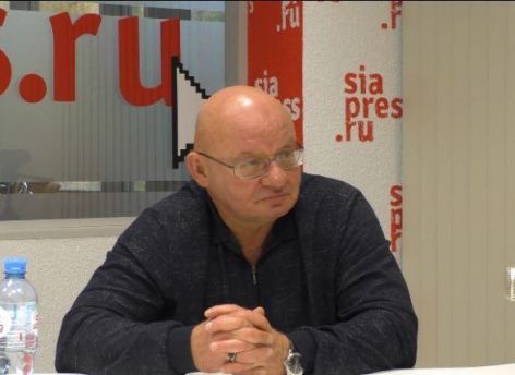​Генеральный директор сургутского аэропорта получил награду от президента РФ