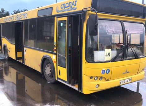 В Сургуте во время рейса задымился автобус