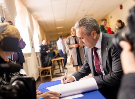 ​Александр Моор выступил с обращением к жителям региона