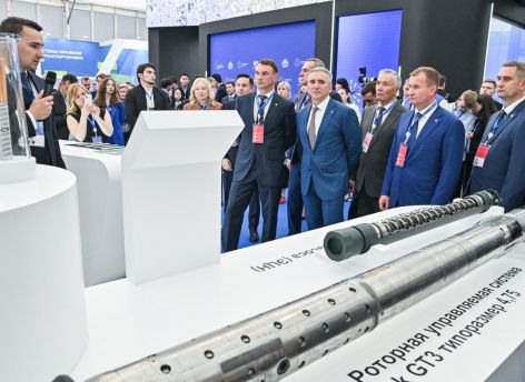 Александр Моор: Тюменская область останется кузницей кадров для нефтегазовой отрасли