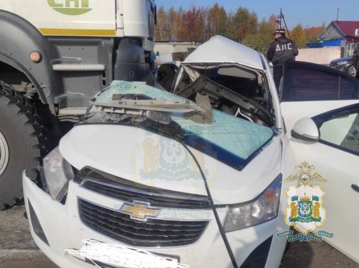 ​В Югре произошло второе смертельное ДТП за утро