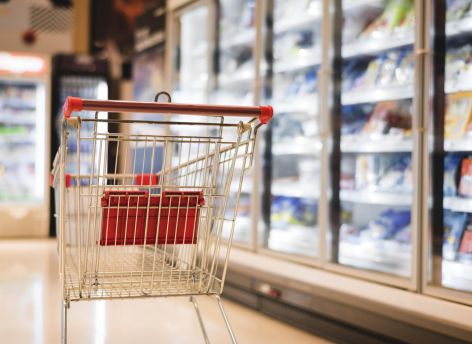 Без 0,9 литра: в России некоторым производителям запретили фасовать продукты в упаковки странного размера