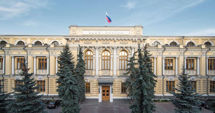 Югорчане накопили больше денег в банках, чем тюменцы и ямальцы