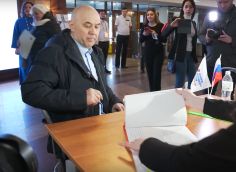 Андрей Филатов сходил на выборы президента России