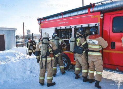СМИ: в Югре в разгар пожаров массово увольняются работники МЧС