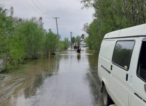 В ХМАО за сутки затопило еще 159 участков и 6 домов