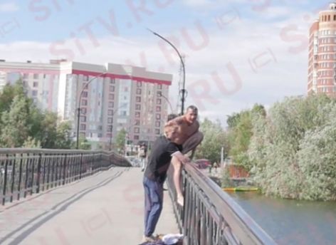 Дурной пример: сургутянин прыгнул в реку Сайма