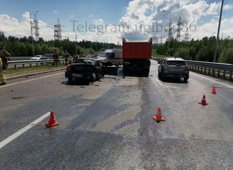 В ХМАО произошло ДТП с участием пяти автомобилей