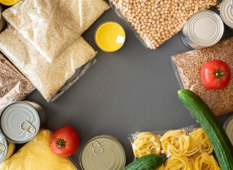 В ХМАО санврачи изъяли свыше тонны некачественных продуктов