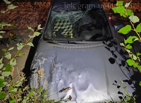 ​Неопытный водитель из Югорска опрокинул собственный автомобиль