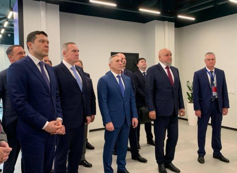 TNF-2024 посетили министры Антон Алиханов и Сергей Цивилев