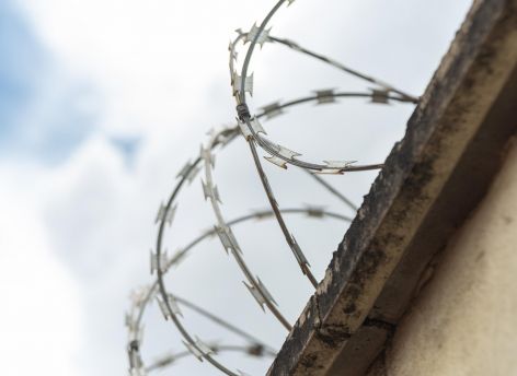 ​13 лет за решеткой: жителю Югры назначили наказание за жестокое убийство родной бабушки