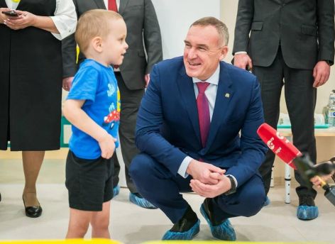 Руслан Кухарук открыл новый детсад в Нижневартовске