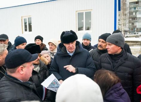 Руслан Кухарук встретился с жителями Нижневартовска, обеспокоенными строительством нового храма