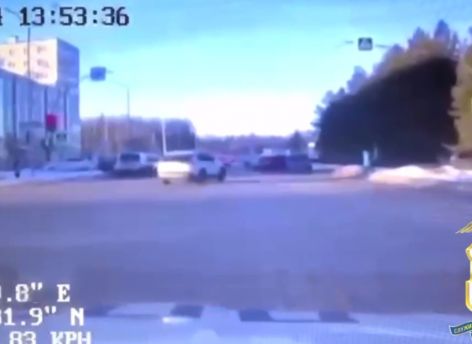 В Пыть-Яхе трое несовершеннолетних устроили погоню от полицейских
