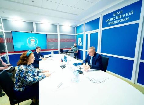 Руслан Кухарук одобрил идеи югорчан по поддержке многодетных семей