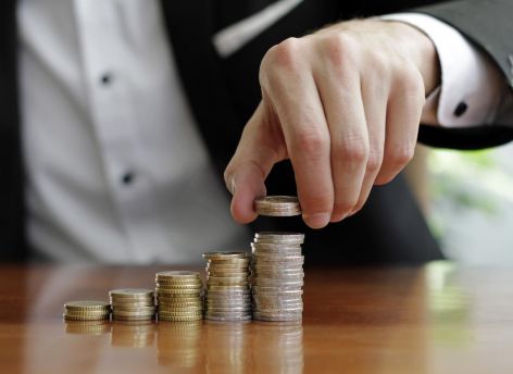 Эксперты прогнозируют снижение ключевой ставки ЦБ до 13% к концу года
