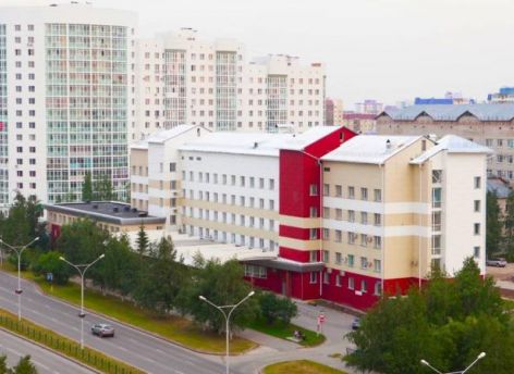 В Нижневартовске врачи удалили огромную миому матки у пациентки