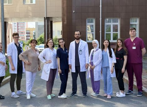 Будущие кардиологи, реаниматологи и неврологи: в Сургуте выпустили новых врачей