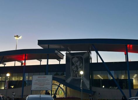 В Сургуте задержаны рейсы в Екатеринбург и Сочи