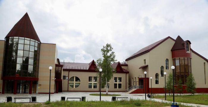 В Нижневартовске завершили капремонт театра юного зрителя