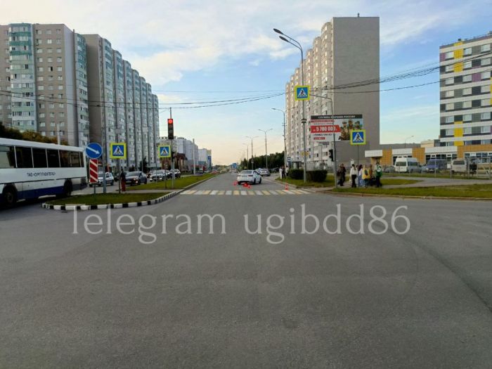 ​В Югре за день пострадали трое пешеходов: среди них ребенок и дорожный рабочий