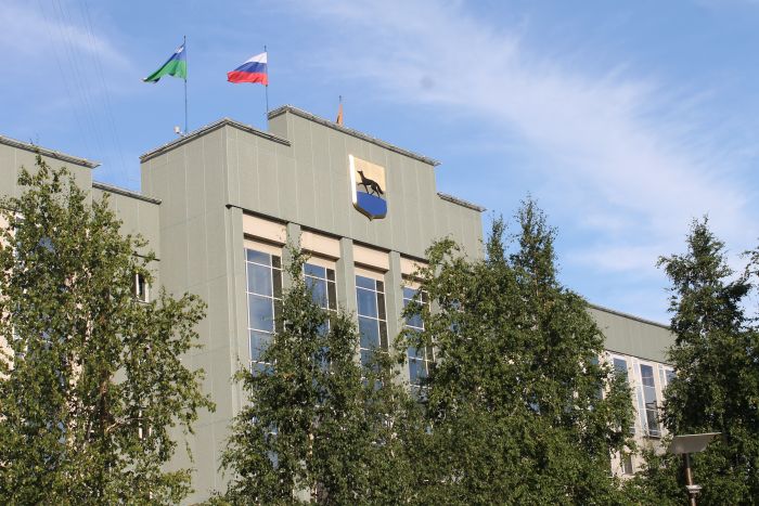 ​В Сургуте могут поставить памятник чиновнику