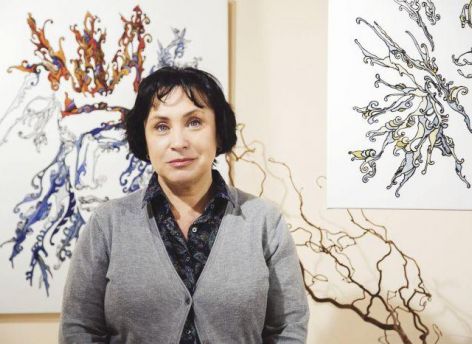 Елена Сухова: «Рисовать можно по любви. Если ее нет − это мертвечина. Это страшно. Смотреть нельзя»