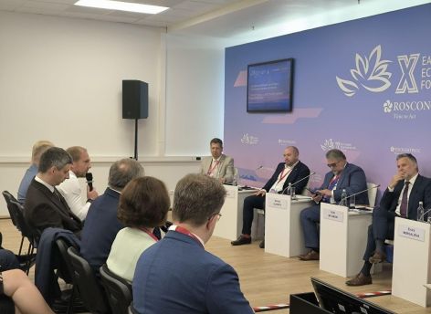 Инвестиционная команда Тюменской области достигла важной договоренности на ВЭФ-2025